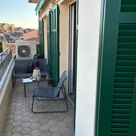 Sea View - Stylish Appartement Cannes